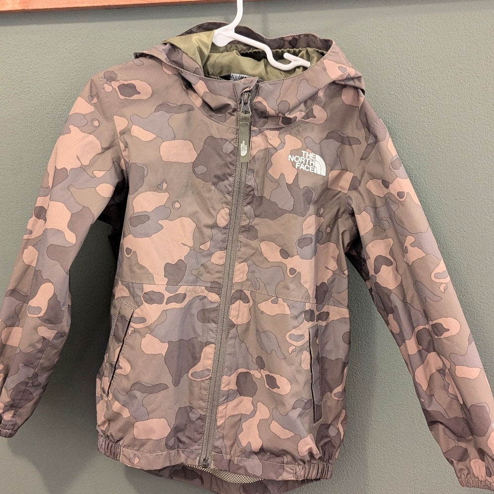 Boys 5T The North Face Rain Jacket